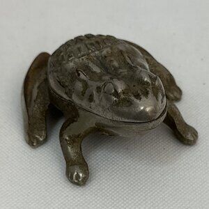 Antique Vintage "Pointer Stoves and Ranges" Metal Advertising Frog Match Box